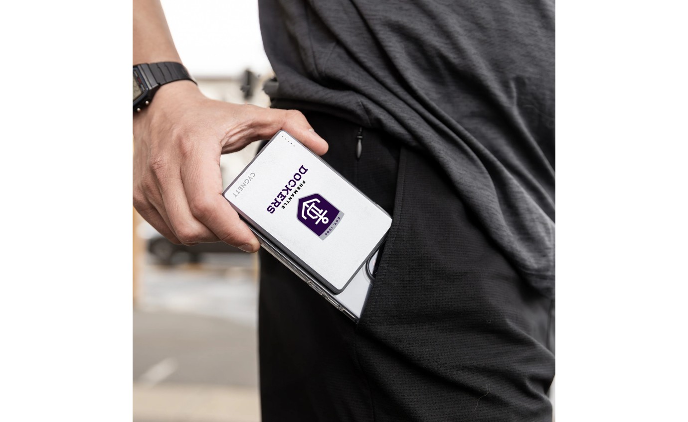 Cygnett Magnetic Wireless Power Bank 5K (Fremantle Dockers) 11901340352