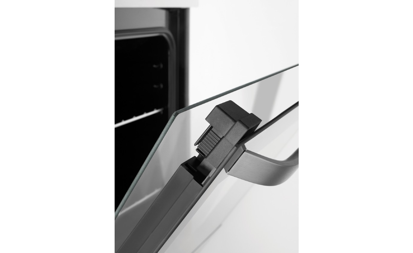 Chef 54cm Electric Freestanding Oven CFE547SBB