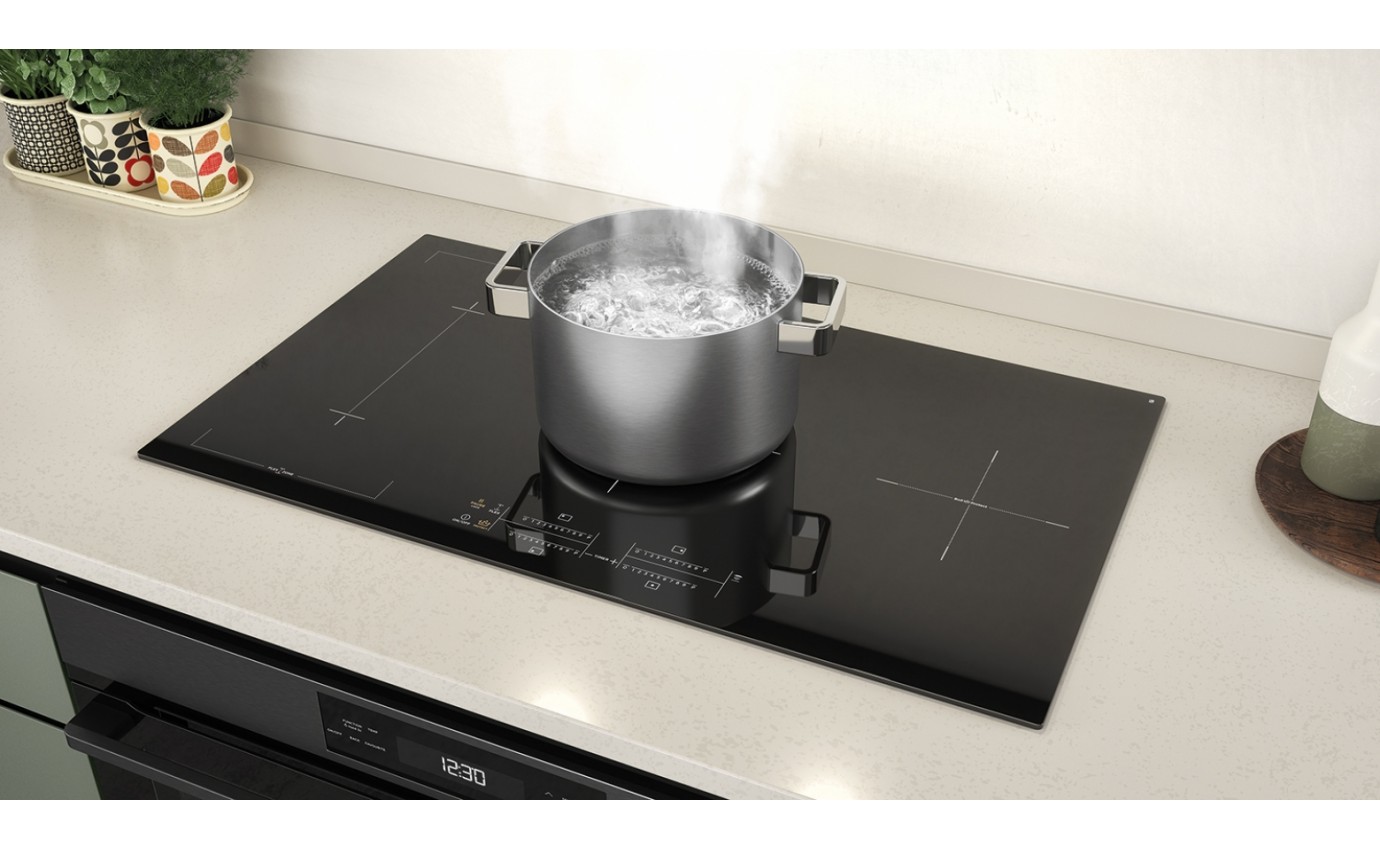 Westinghouse 90cm Induction Cooktop WHI945BC